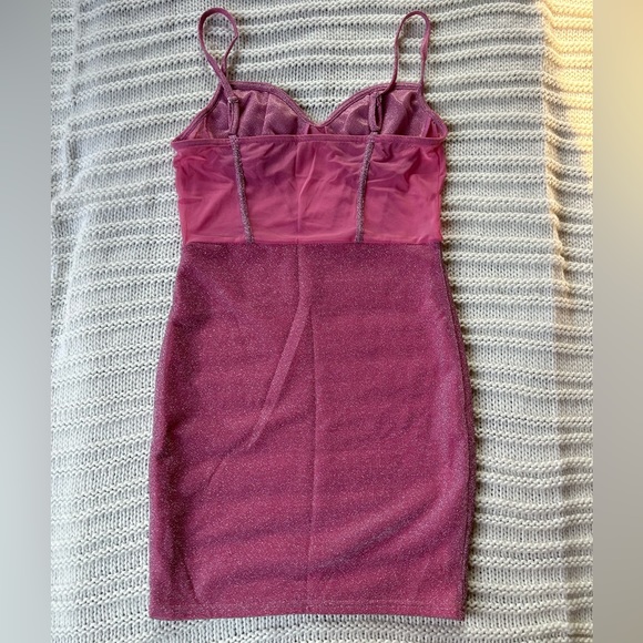 Pink, sparkly bodycon dress, size small, from shein - Picture 3 of 4